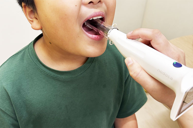 AI搭載インフルエンザ検査機器「nodoca」